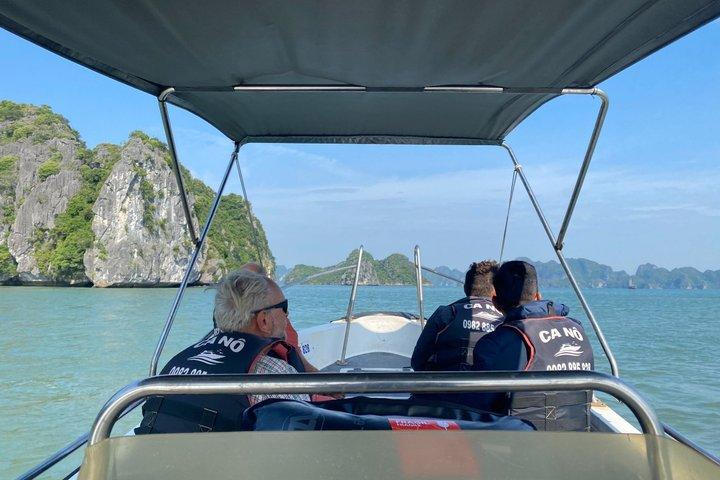 Excursion privée en canoë-kayak dans la baie d'Halong Lan Ha