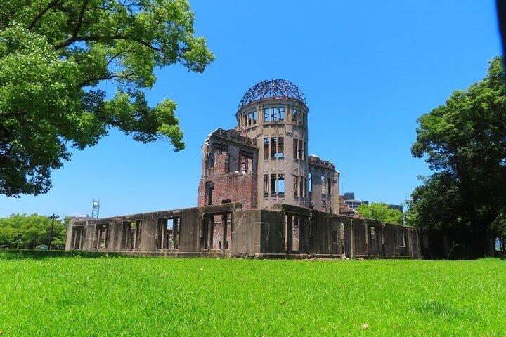 Tagestour Hiroshima Peace Miyajima und Stadion ab Kyoto oder Osaka