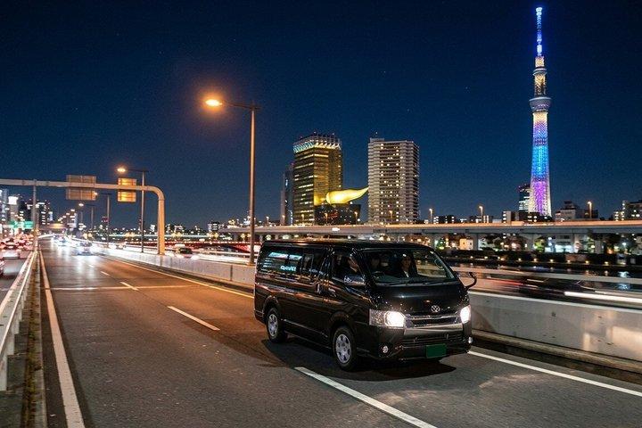 Private Tokyo Night Driver-Führung