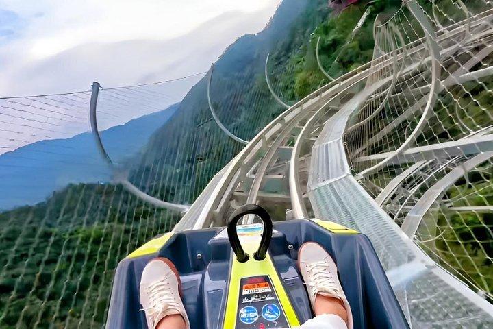 広州〜古龍峡と洞窟妖精の国プライベート日帰りツアー