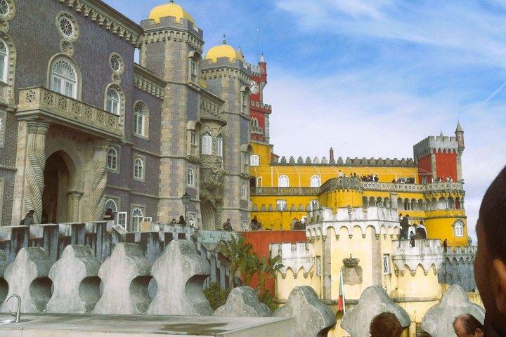 Privat Sintra & Lissabon Tour : Pena trädgårdar, utsikt och lokala sötsaker