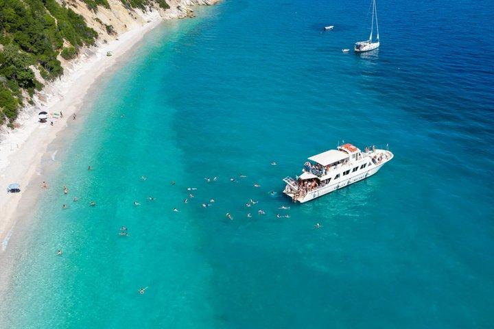 Ithaca kryssning med badplatser och hotelltransfer