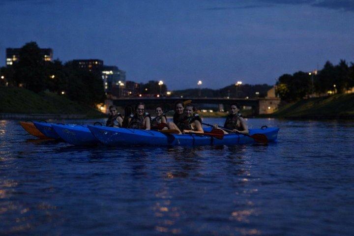 ヴェルキウ地域公園ヴィリニュス・サンセット・イブニング・カヤックツアー