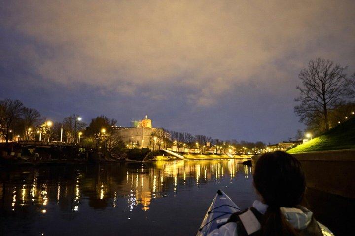 ヴェルキウ地域公園ヴィリニュス・サンセット・イブニング・カヤックツアー