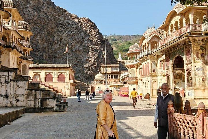 Private Jaipur Half-Day Tour with Monkey Temple & Sunset