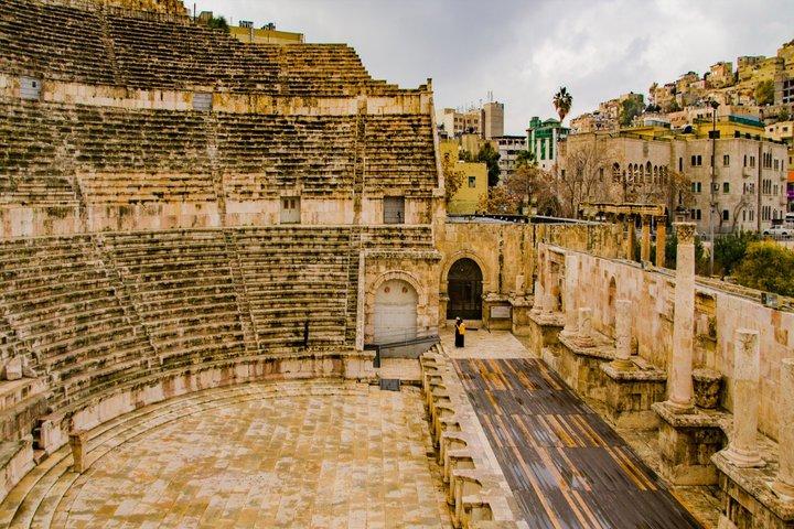 Private Full Day Jerash og Amman City Sightseeing Tour