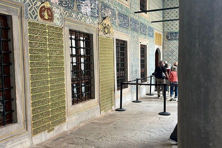Palazzo Topkapi guidato e Harem- Salta la coda con PICCOLO GRUPPO