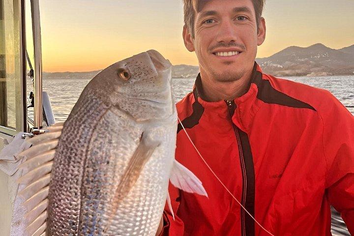 マラガ釣り体験（器材付き）飲食付き