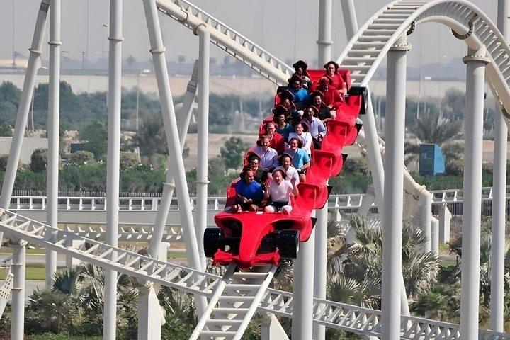 Yas Island Theme Parks Experience Pass avec options