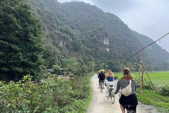Full Day Ninh Binh Highlights Tour from Hanoi