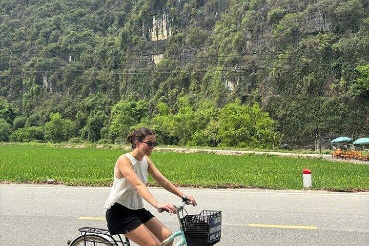 Full Day Ninh Binh Highlights Tour from Hanoi