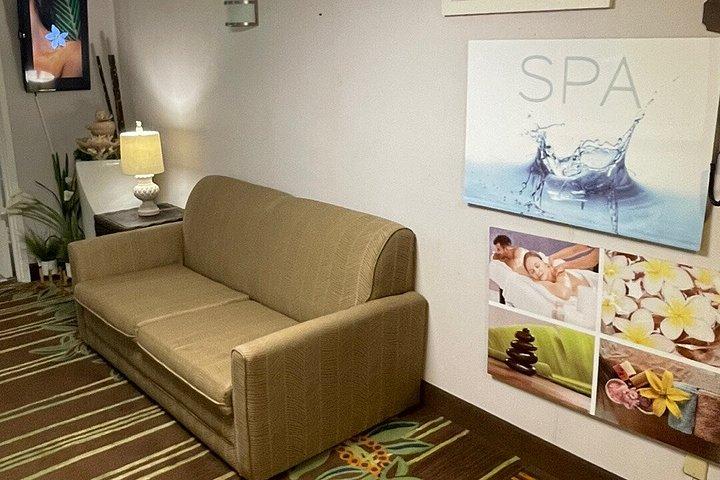 Waikiki Lomi Lomi Massage