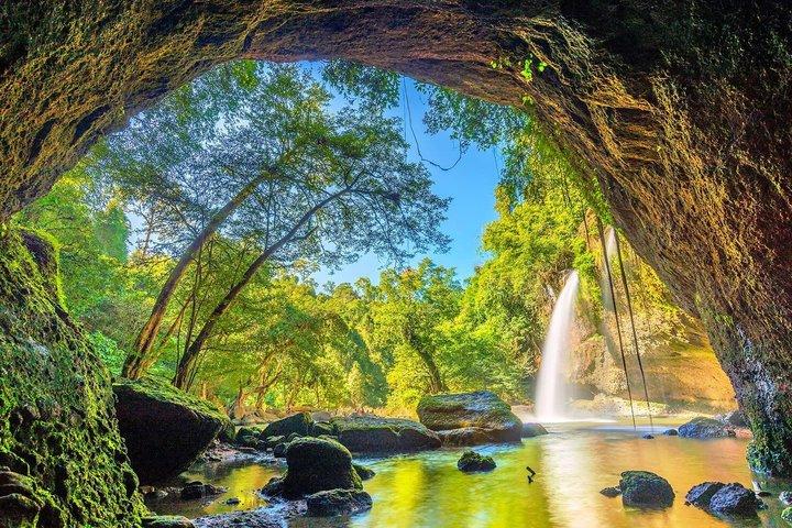 Tour de 2 dias pelo Parque Nacional Khao Yai saindo de Banguecoque
