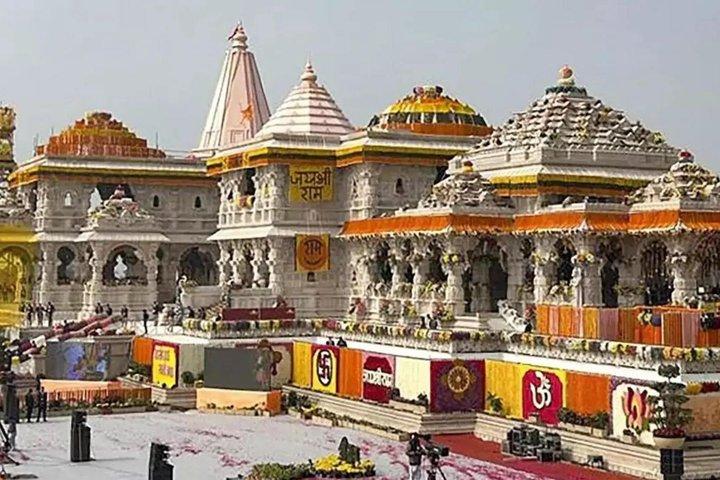 Hoteller i nærheden af Varanasi Prayagraj and Ayodhya Sacred Heritage Trail