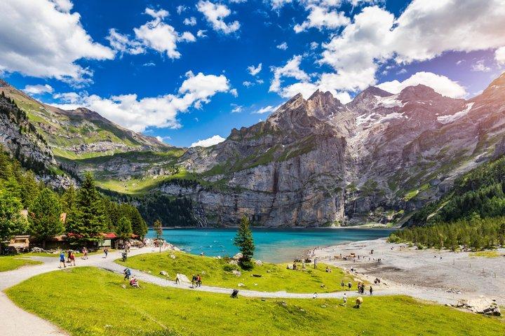 Oeschiner See Panorama-Wandererlebnis ab Interlaken