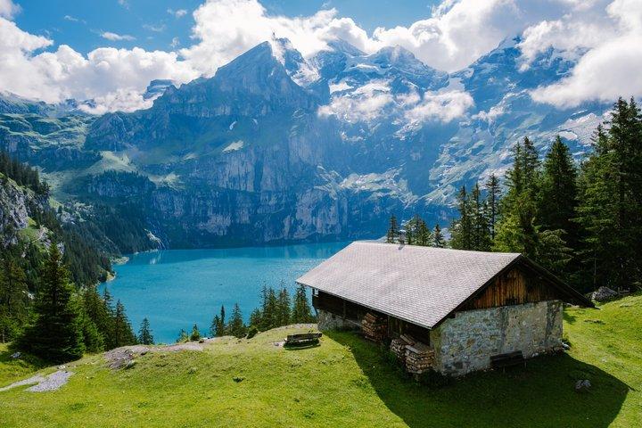 Oeschiner See Panorama-Wandererlebnis ab Interlaken