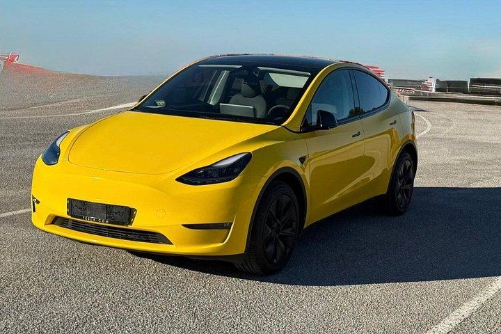 アテネ空港からアテネ中心部まで VIP メルセデスベンツ車のみ