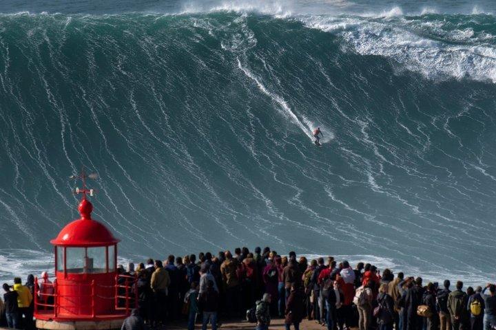 Obidos and Nazaré tour from Lisbon