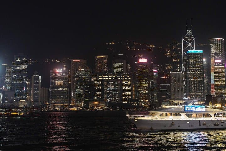 Hong Kong Victoria Harbour Sightseeing Cruise Tour