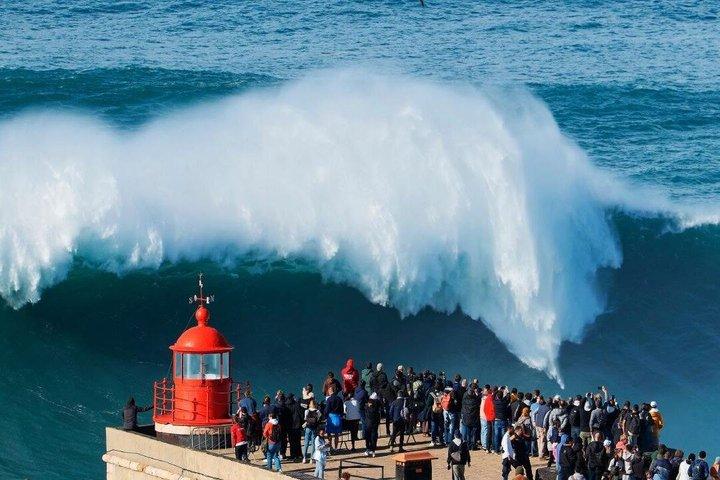 Nazaré Giant Waves & Óbidos Tour from Lisbon