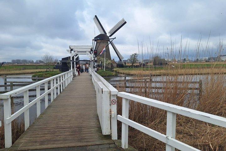 Windmills and Dutch Ingenuity: A Kinderdijk Audio Walking Tour