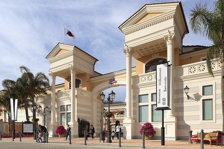 Transfer från Rom till Castel Romano Designer Outlet