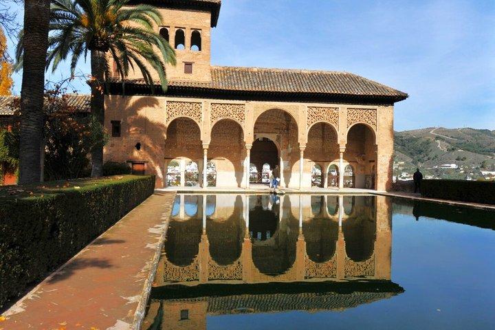 Alhambra und Granada Privatfahrt mit Hotelabholung