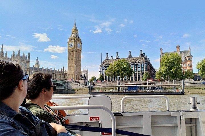 London River Story - Excursion privée d'une journée en bateau et sur terre