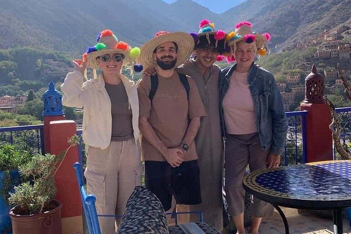 Marrakech : Excursion Ourika, Cascades, Atlas & Déjeuner