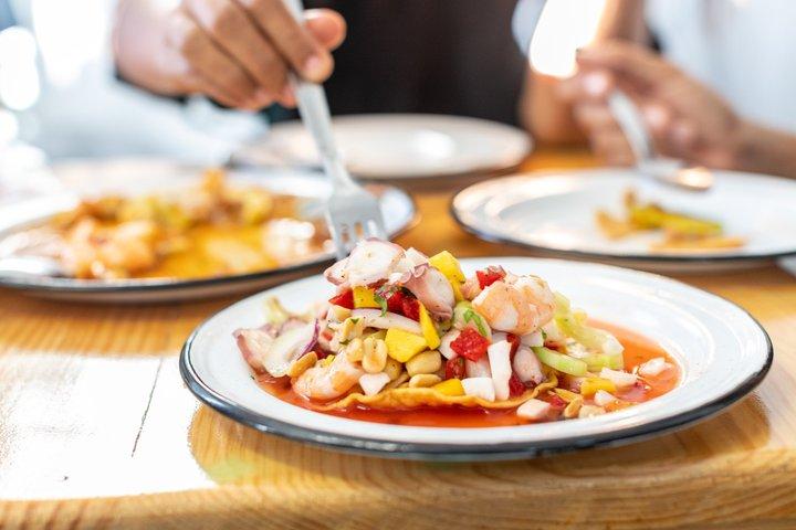 Versalles de Noche Dinner Tour with Vallarta Food Tours