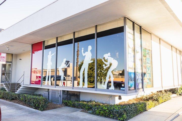 Premier Paint Wine Experience in Costa Mesa