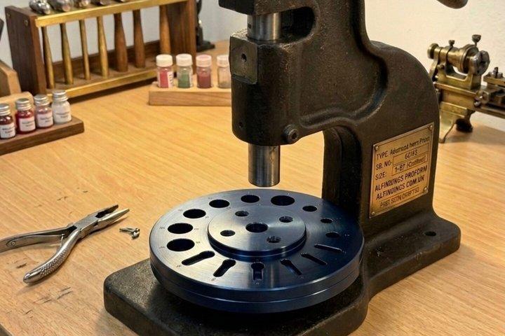 Kyoto Ring Making Workshop con Moneta Vintage Giapponese