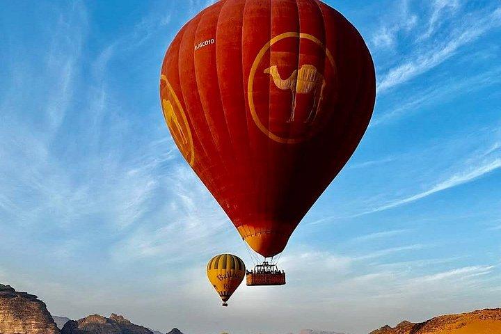ヨルダン パス 2 泊のプライベート ヨルダン ミスティックス : ワディ ラム、ペトラ、死海