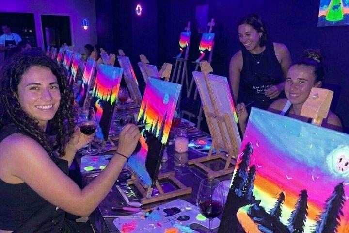 Paint & Wine Workshop in Barcelona in creative studio