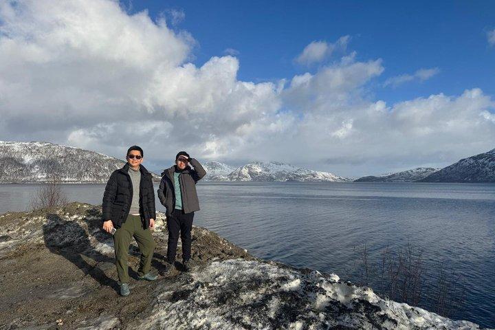 北極フィヨルドと海岸風景ロードトリップ