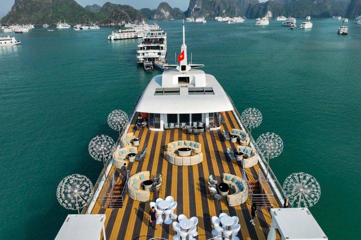 Luna Croisière de luxe Scenic Ha Long Bay Voyage avec déjeuner et piscine