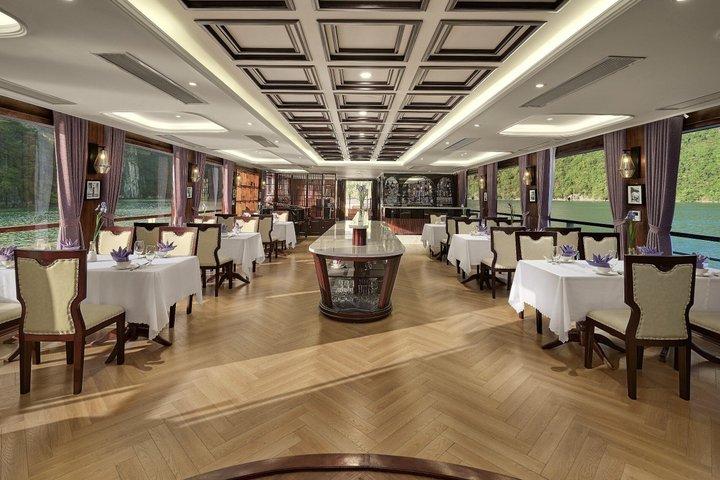 Ontdek Ha Long Bay : Iris luxe dagcruise ervaring