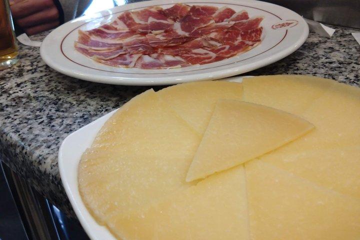 Madrid Small Group Premium Lunchtime Tapas & Vermouth Tour