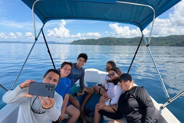 Hvalsafari med snorkling og fiskeri i Puerto Jiménez