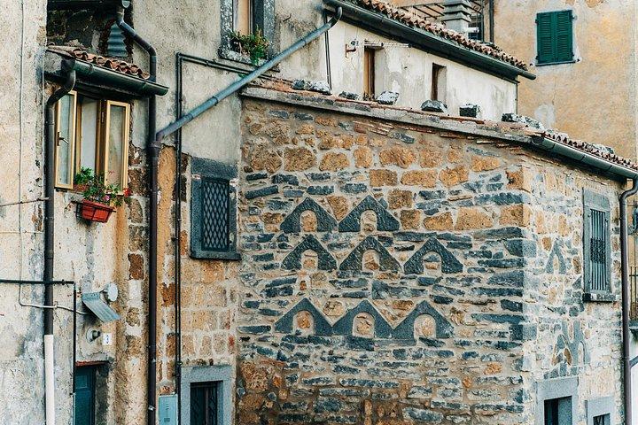 ローマからオルヴィエート＆ボマルツォ・モンスターパークへのプライベート日帰り旅行