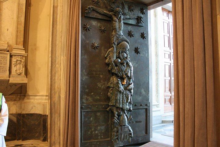 プライベートキリスト教ローマツアーローマ教皇庁バシリカとバチカン遺産