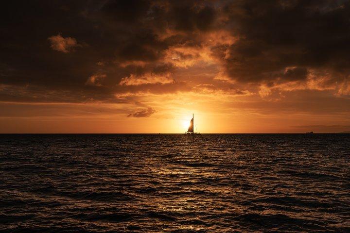 Cruzeiro de Waikiki Sunset
