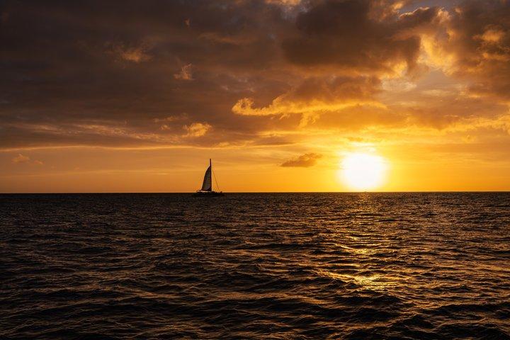 Waikiki zonsondergang boottocht
