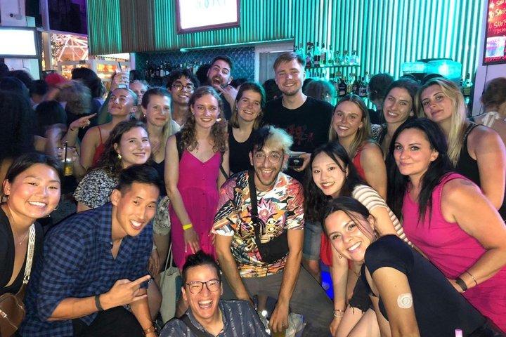 Barcelona Pub Crawl Experience com entrada VIP no clube noturno