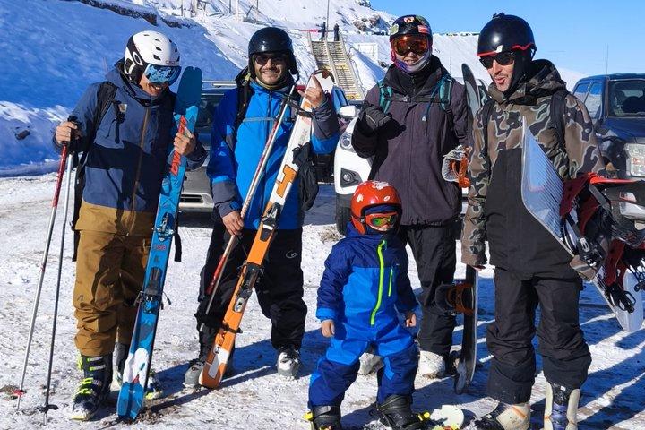 Från Santiago: Skiddag i Valle Nevado, Colorado eller Farellones