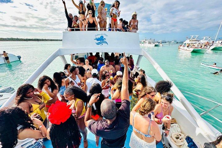 #1 Punta Cana Hip Hop Adults Party Vibes de barco com Open Bar & DJ