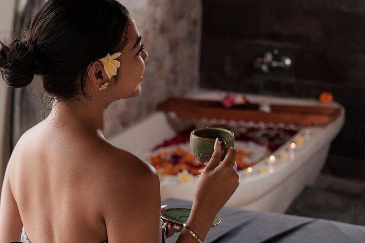 Ubud Luxury Balinese Spa Massage con Risaie