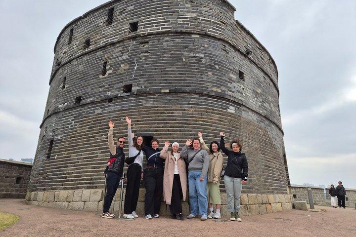 Tour privato di Suwon (Fortezza e Palazzo e pollo fritto e Starfield)