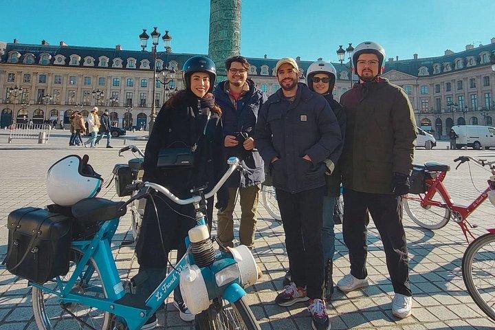 エレクトリック・ヴィンテージ・ソレックスツアー－ルーブル美術館、パレ・ロワイヤル＆コンコルド