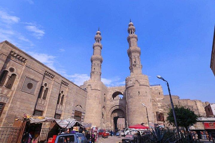 Tour privato islamico e copto del Cairo con Khan El Khalili Bazaar